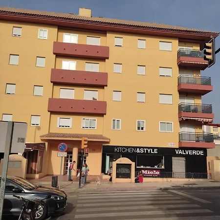 Apartamento Renovado En El Centro De ベナルマデナ エクステリア 写真