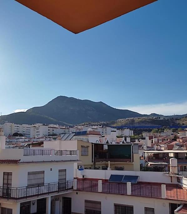 Apartamento Renovado En El Centro De ベナルマデナ エクステリア 写真