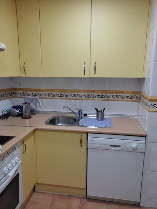 Apartamento Renovado En El Centro De ベナルマデナ エクステリア 写真